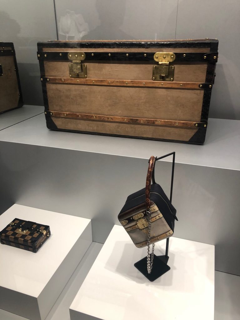 LOUIS VUITTON TIME CAPSULE – News & Customer Experience